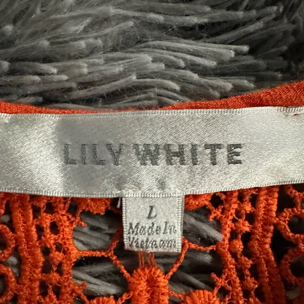 NWOT Lily White tank top size large - Picture 6 of 8